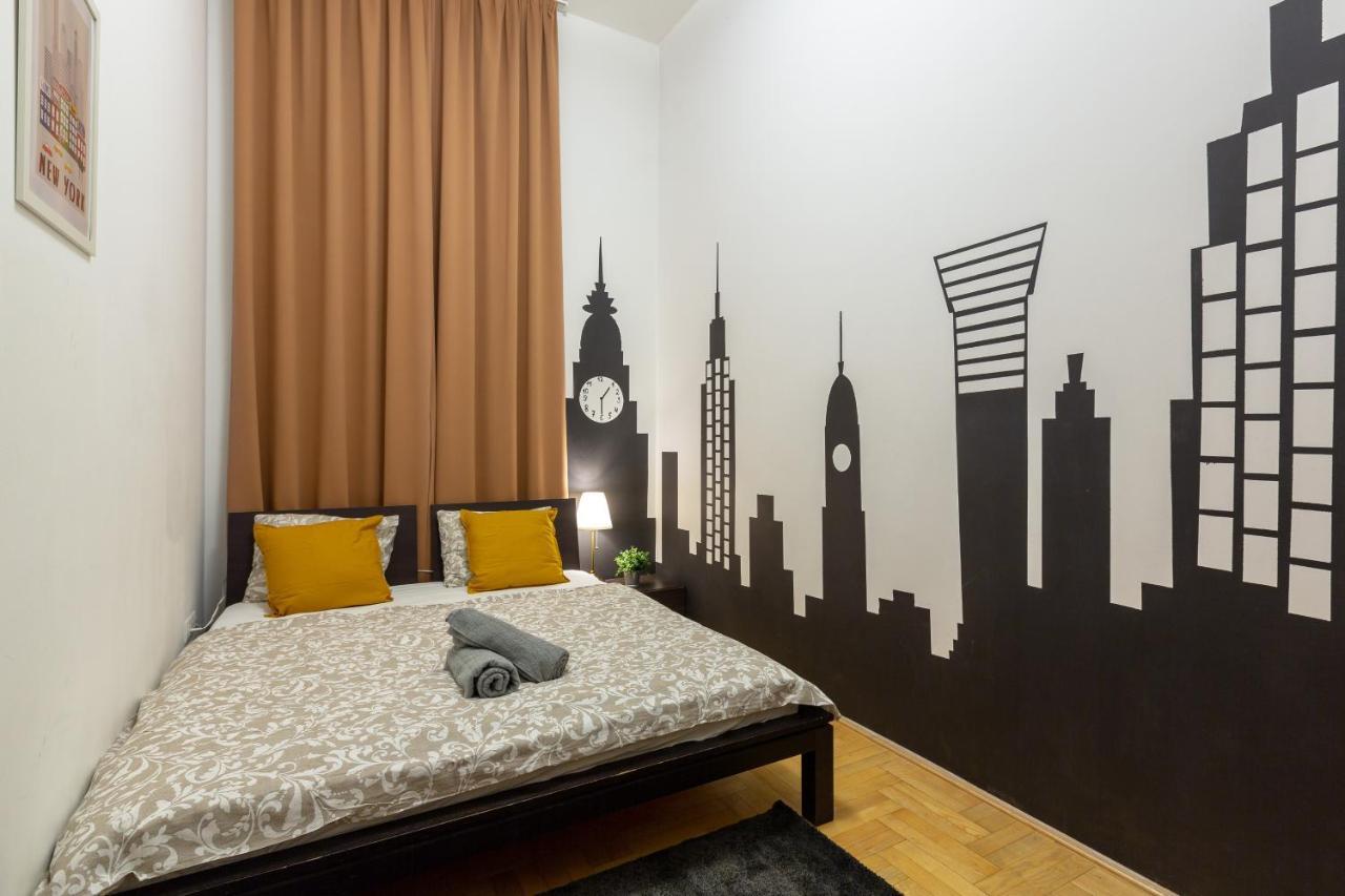 Dowtown Home In The Gozsdu Garden Budapest Esterno foto